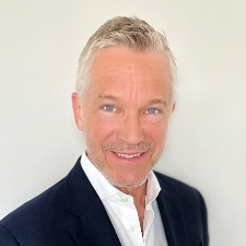 Peter Wright - Speakers